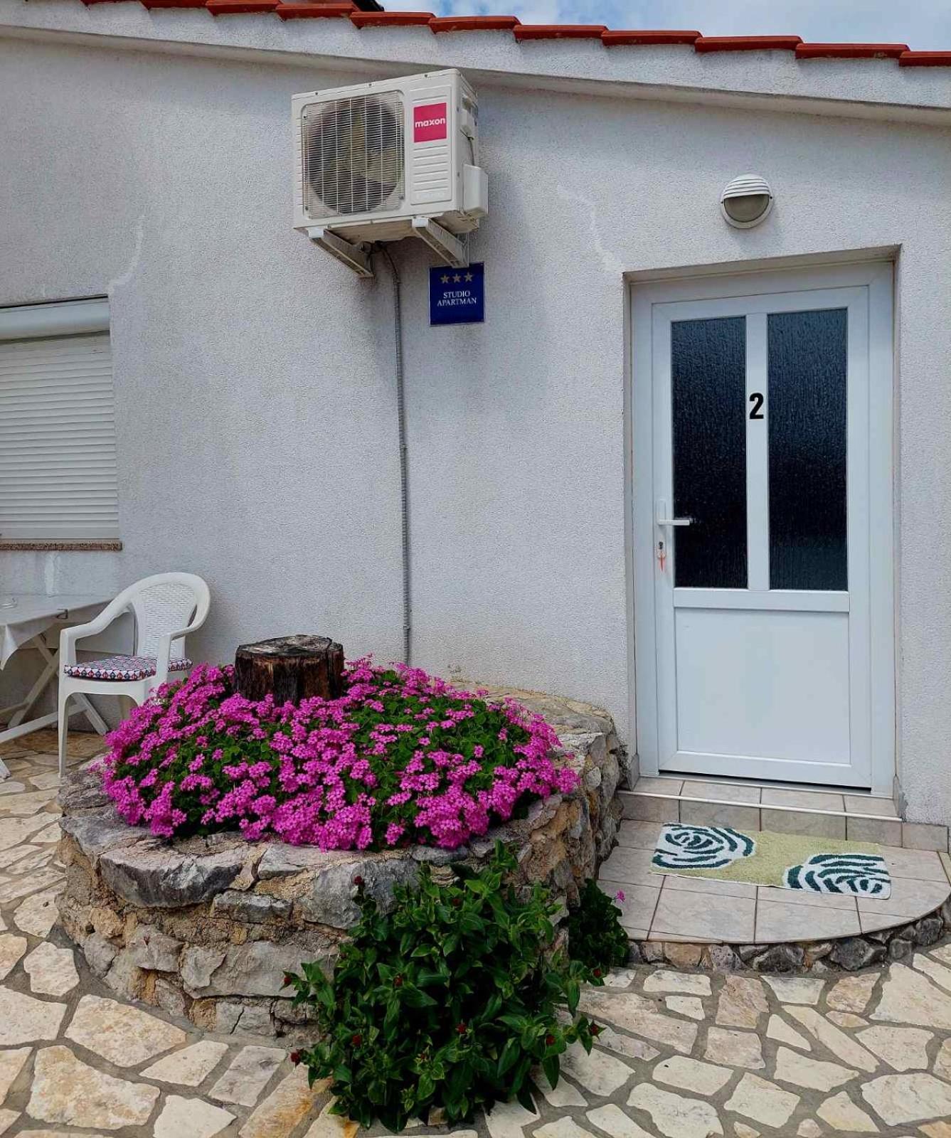 Apartments Hodanic Krk Town Pokoj fotografie